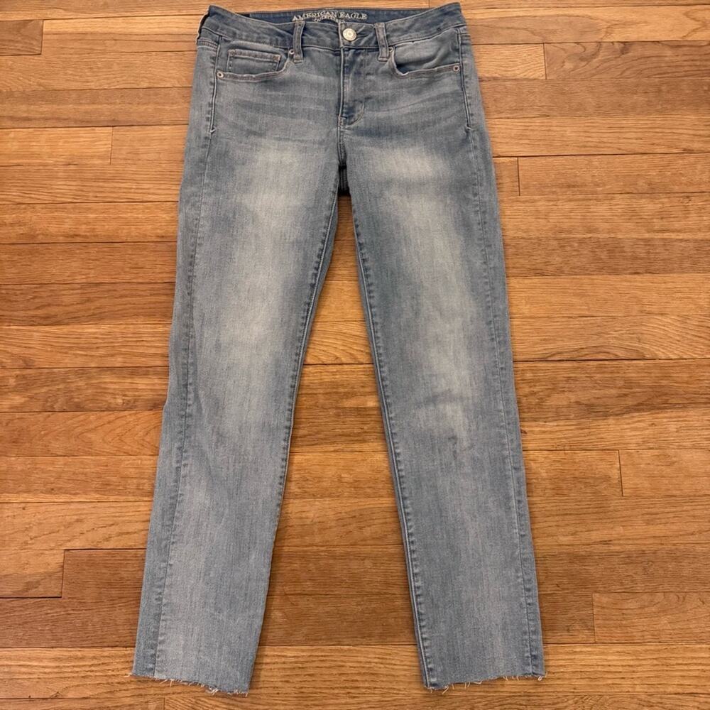 American Eagle Women's Blue Super Stretch X Skinny Jeans - Size 6
 b86